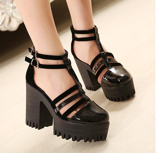 Female High-heeled Sandals With Chunky Heel And Platform on Luulla